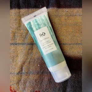 COPY - R+co waterfall moisture shine lotion